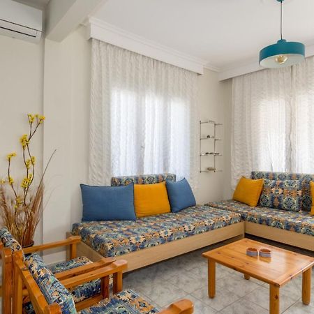 Chalkidiki Beachfront Apartment Néa Irákleia Eksteriør billede